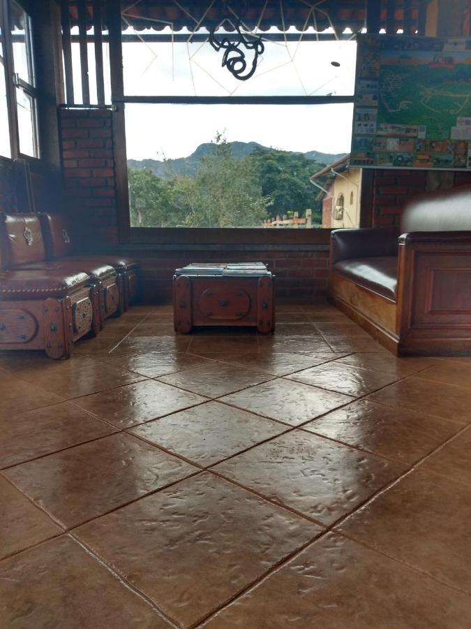 Pousada Vivenda Leticia Prados Exteriér fotografie